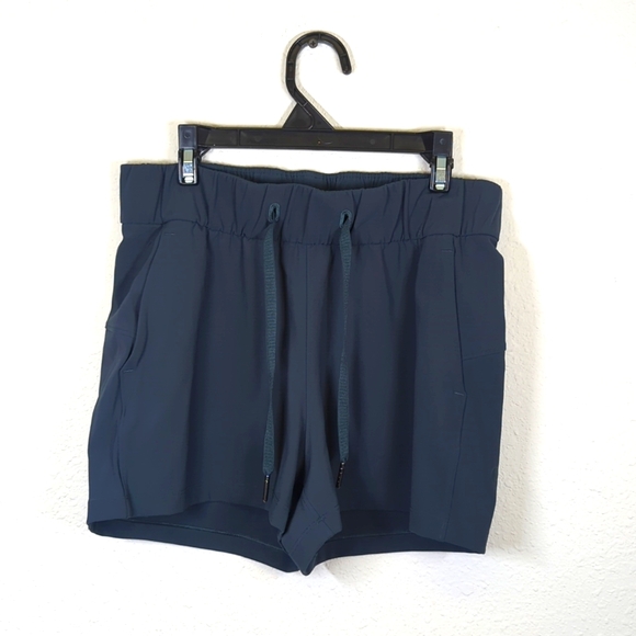 lululemon athletica Pants - Lululemon shorts Size 4